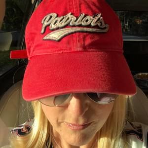 Meet your Posher, Holly